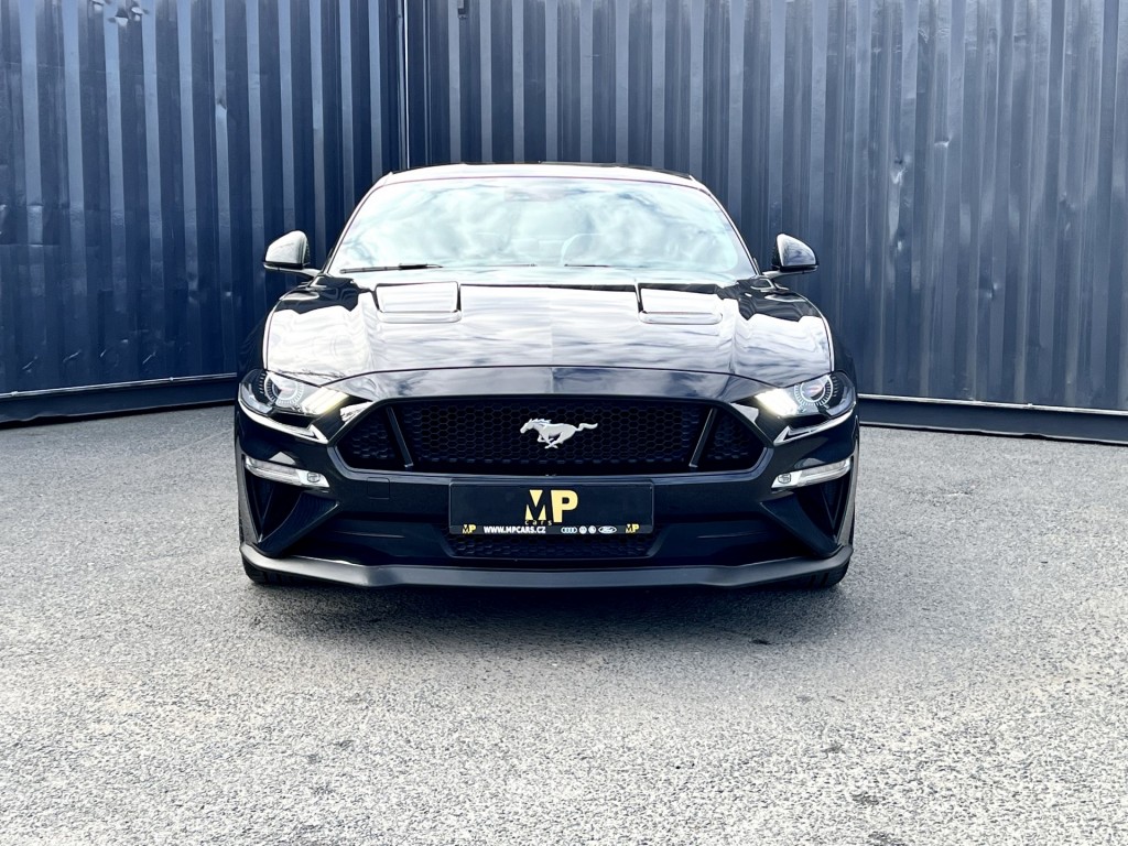 Ford Mustang - půjčovna aut