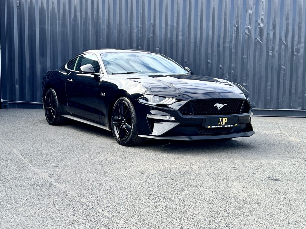 Ford Mustang - půjčovnazavás.cz