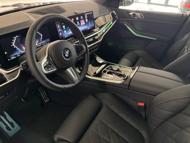interiér BMW X5